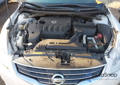 2010 Nissan Altima 2.5 S z USA, uszkodzony, nr VIN 1N4AL2AP1AN453217